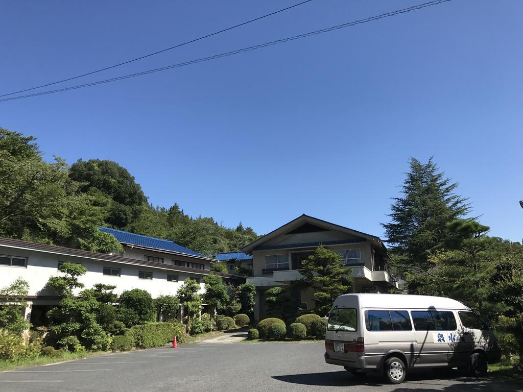 Отель Tomada Onsen Iyashi No Yado Sensui Окаяма Экстерьер фото