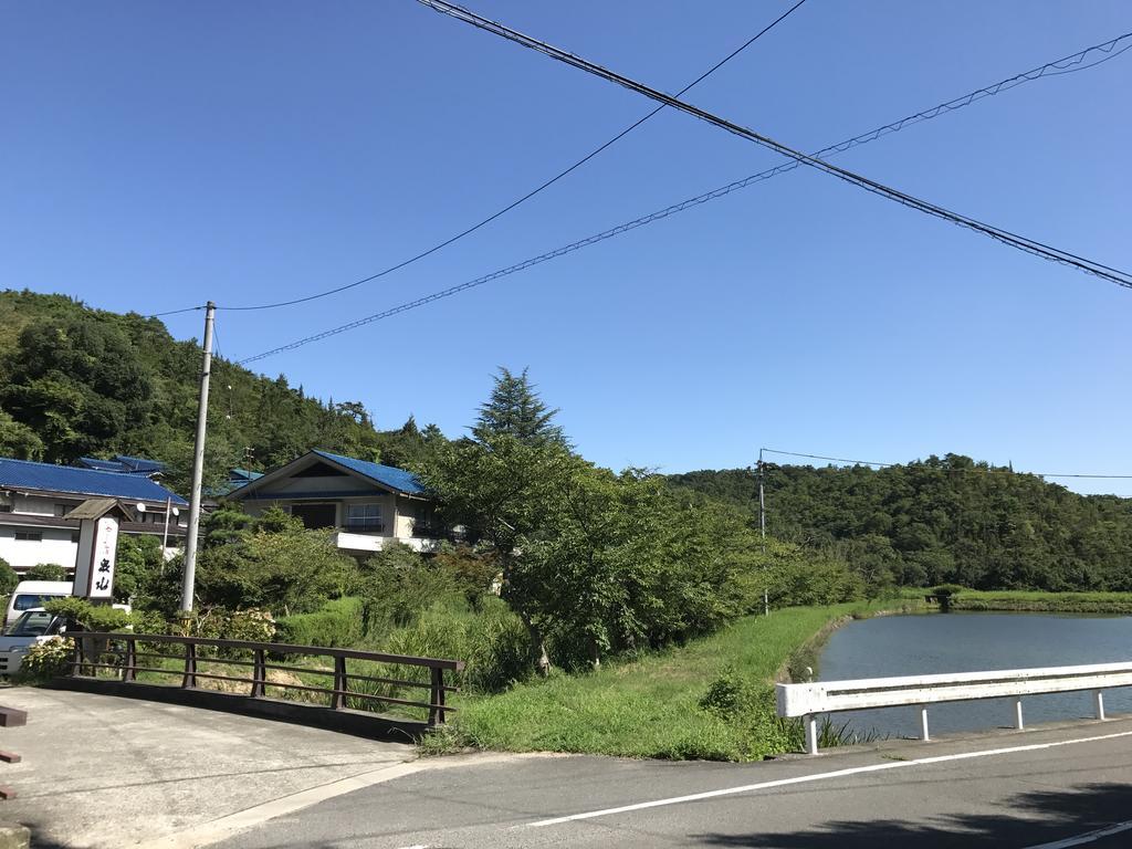 Отель Tomada Onsen Iyashi No Yado Sensui Окаяма Экстерьер фото